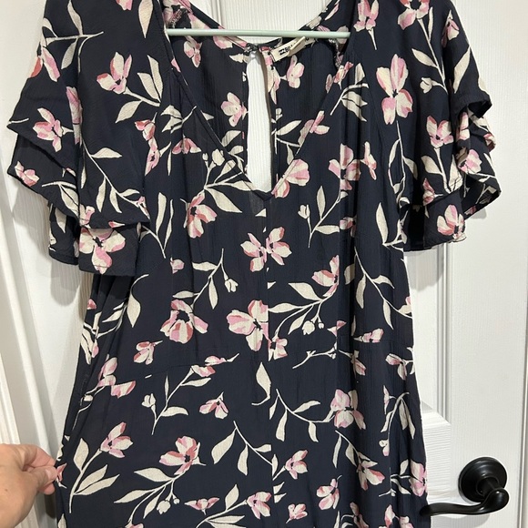 Billabong Fluttering Heart floral Blue Jumpsuit Small - Picture 4 of 9